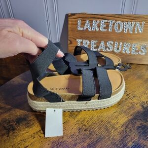 Falls Creek girls size 1 Black Strappy Platform Sandals